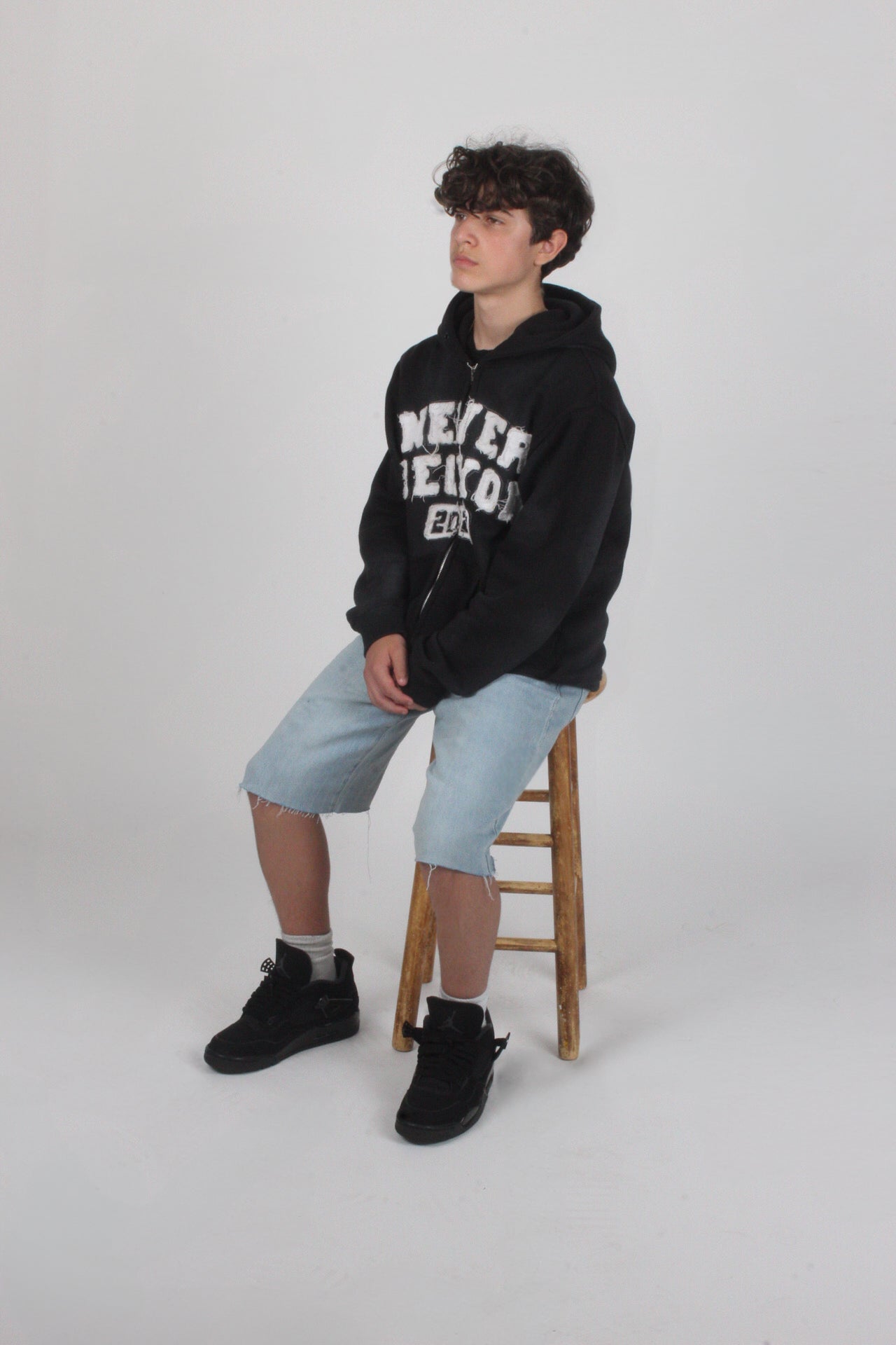 “2023” ZIP UP