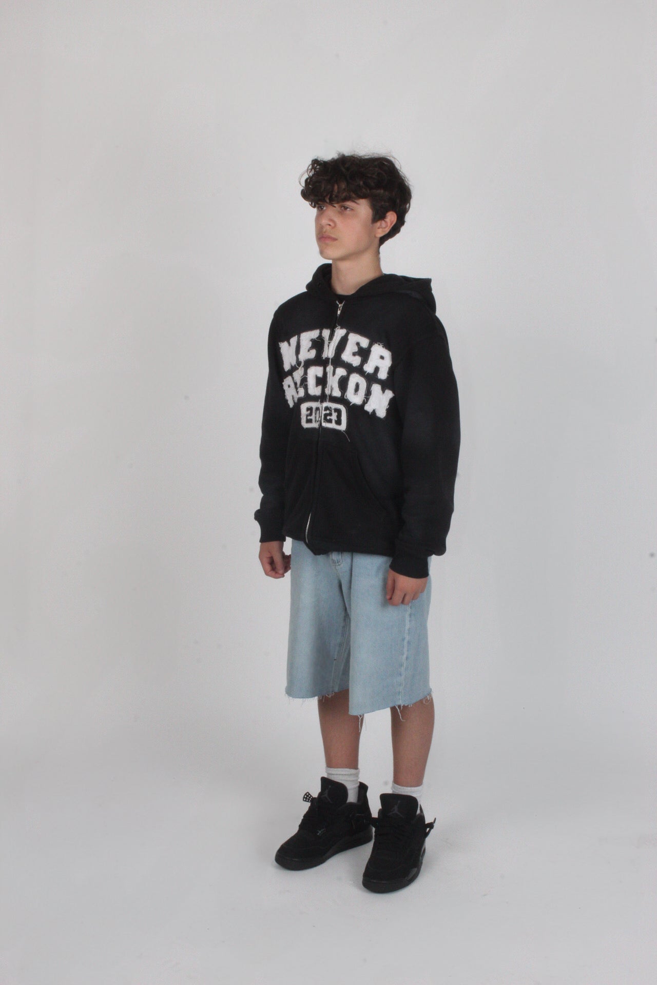 “2023” ZIP UP