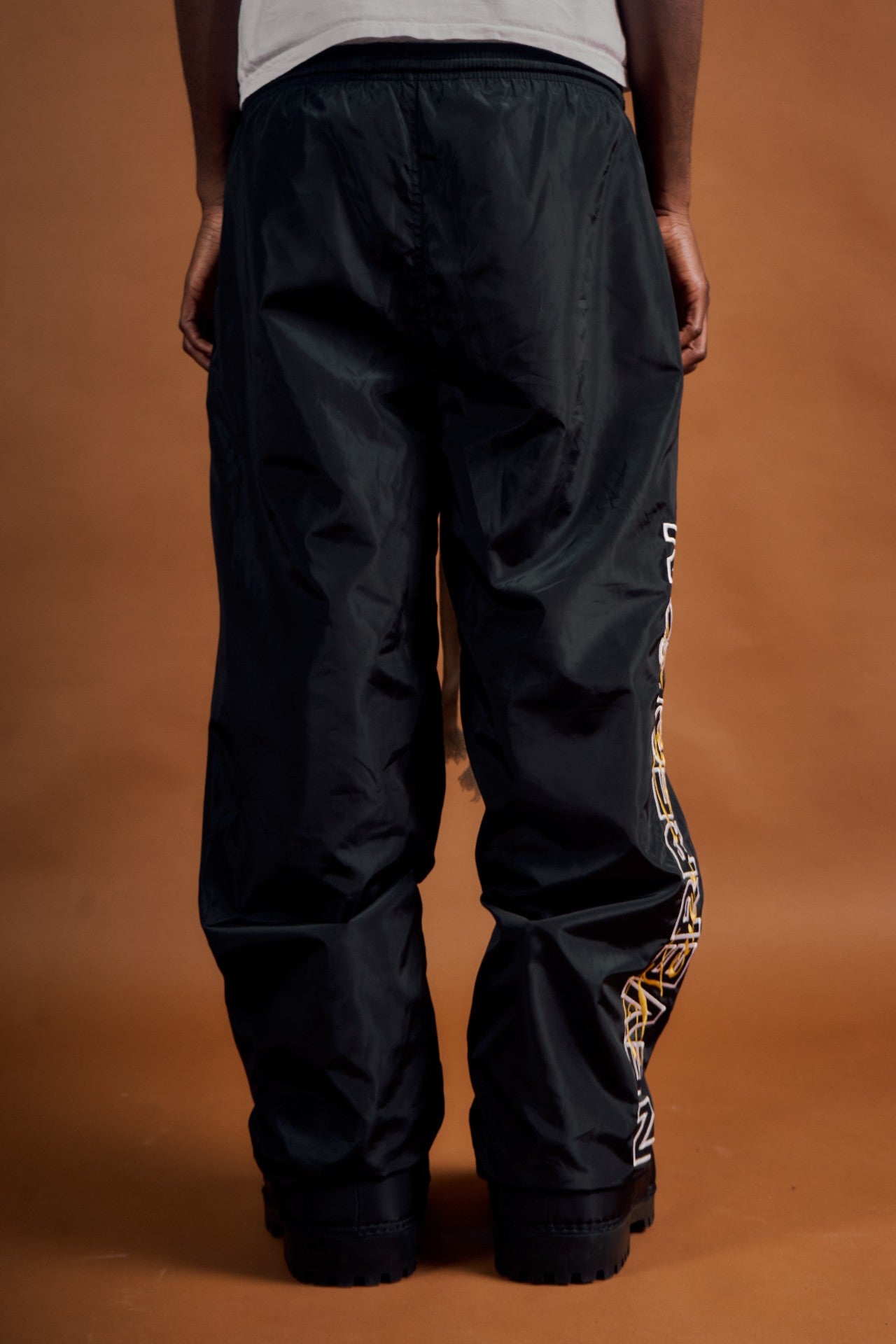 NYLON PANTS